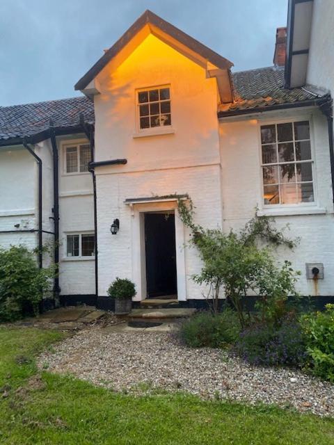 Old Rectory - Scoulton Apartman Great Ellingham Kültér fotó